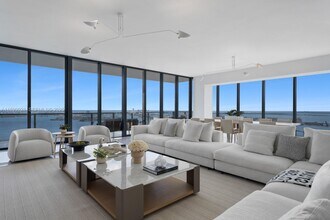 Building Photo - 788 NE 23rd St