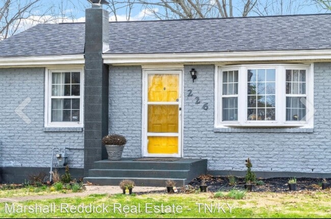 Building Photo - 5 br, 2 bath House - 226 Norris Dr
