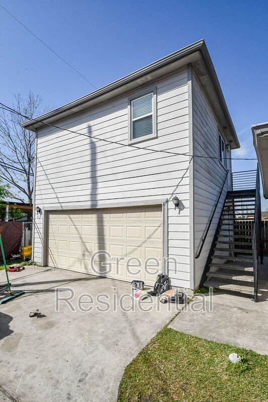 Foto principal - 5044 Jefferson St