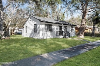 Building Photo - 3173 3rd St Cir S