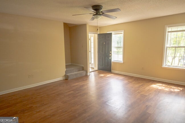 Building Photo - 1602 Drayton Ln