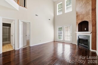 Building Photo - 10781 Essex Hall Dr