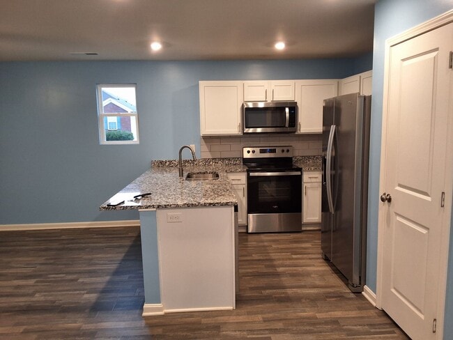 Building Photo - Cozy 3 Bed, 2 Bath House In Vine Grove, KY