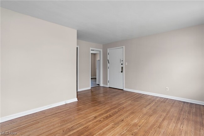 Building Photo - 15109 Triskett Rd