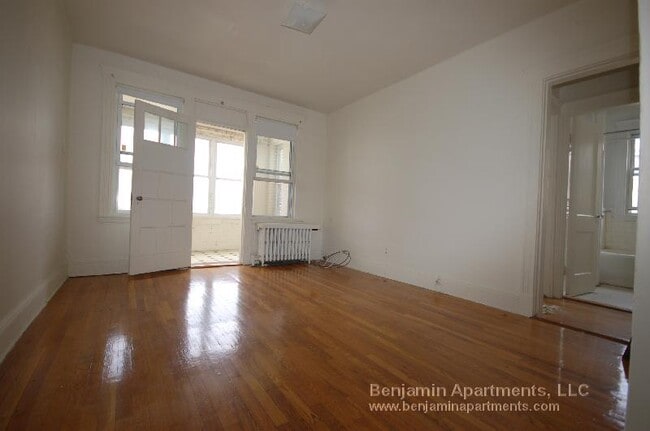 Building Photo - 1630 Commonwealth Ave