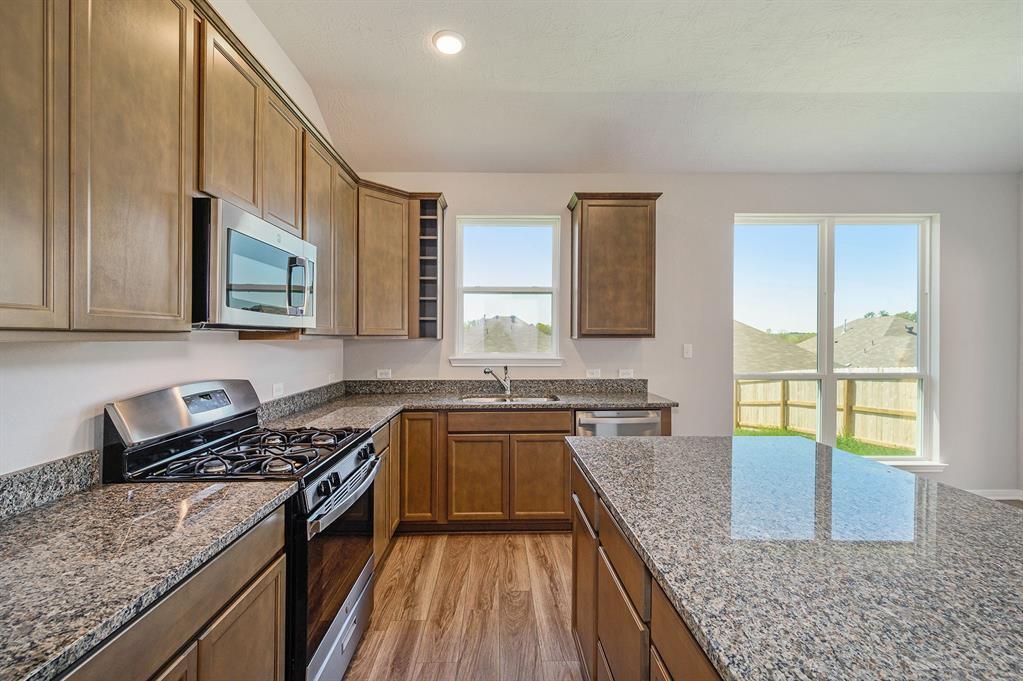 183 Emery Oak Way, Huntsville, TX 77320 House Rental in Huntsville