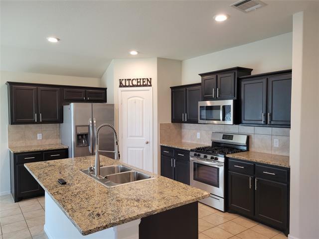 Building Photo - 7973 Ballater Dr