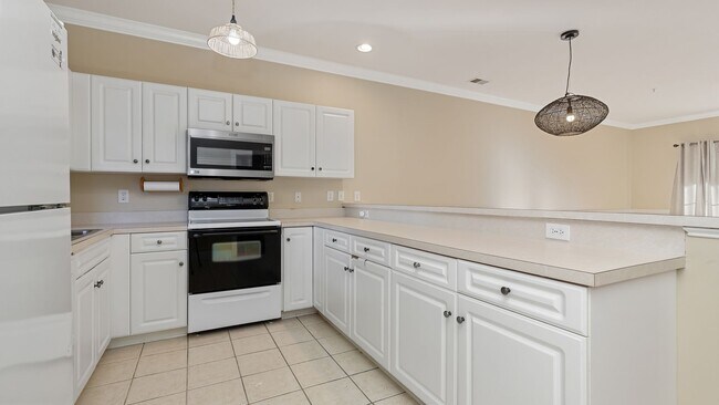 Foto del edificio - 4880 Dahlia Ct