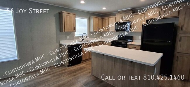 Building Photo - 56 Joy St