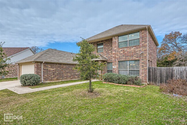 Foto del edificio - 15603 Danson Dr