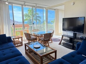 Building Photo - 84-740-740 Kili Dr