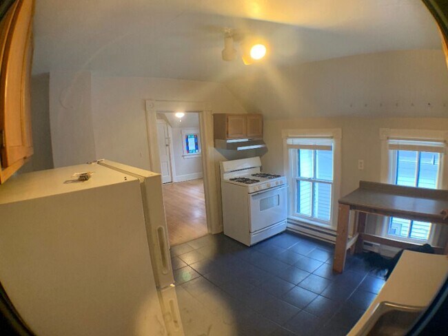Foto del edificio - 2517 N Bartlett Ave
