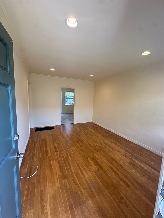 Foto del edificio - 825-829 Grant St