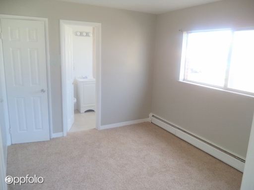 Building Photo - 2505 Kenton St