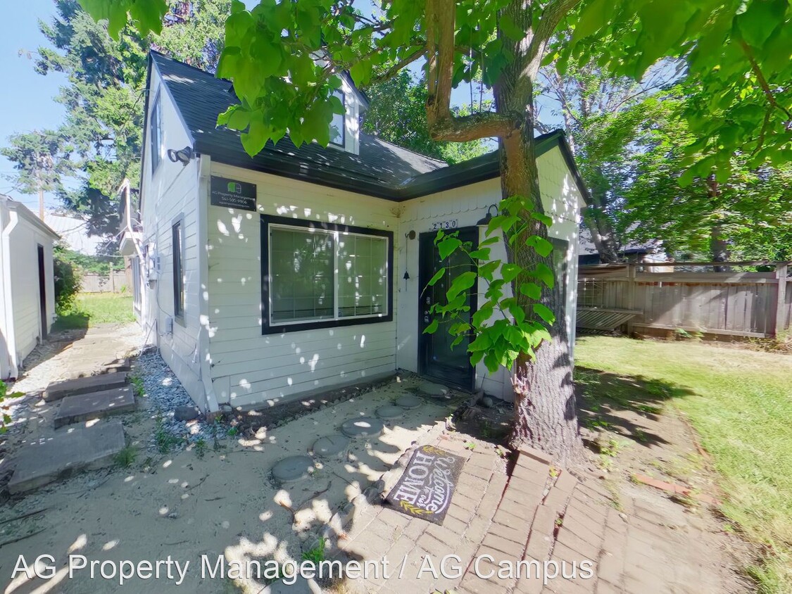Primary Photo - 4 br, 2 bath House - 2130 Hilyard Street