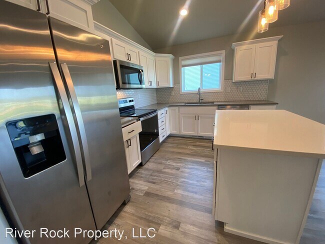 Building Photo - 3 br, 2 bath House - 2369 Eagle Valley Dri...