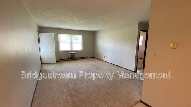 Foto del edificio - 52 Candlewood Ct
