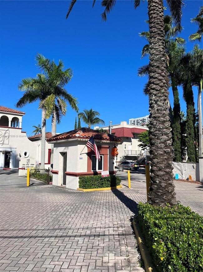 Foto del edificio - 8650 SW 67th Ave
