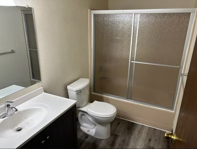 Foto del edificio - Walcott Manor Apartments
