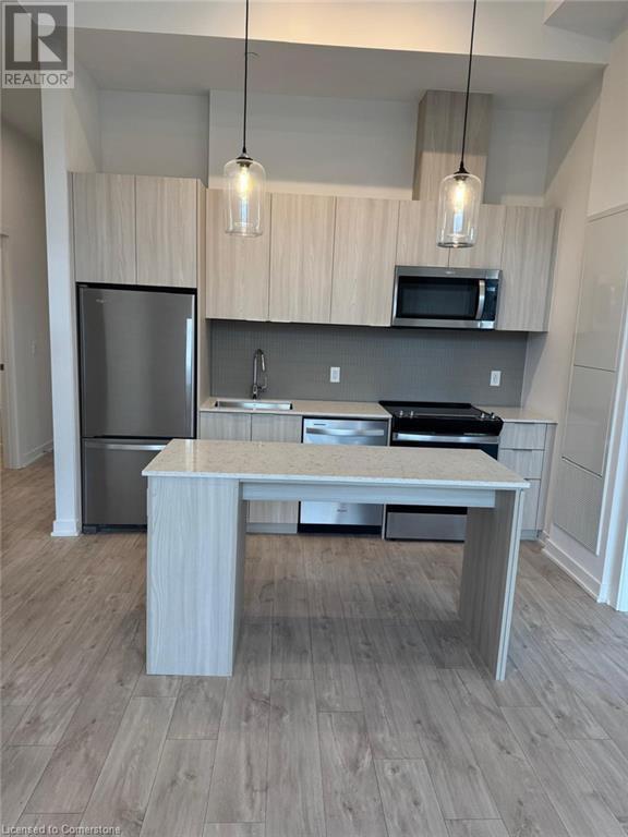 Photo du bâtiment - 770 Whitlock Ave