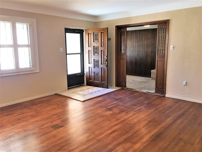 Foto del edificio - Single Story | Prime Location | Nob Hill L...