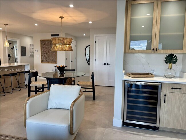 Building Photo - 6063 E Peppertree Way