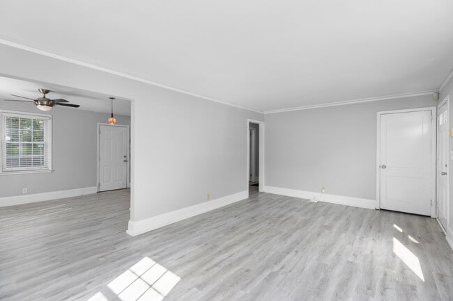 Photo - 2010 McAfee Rd House