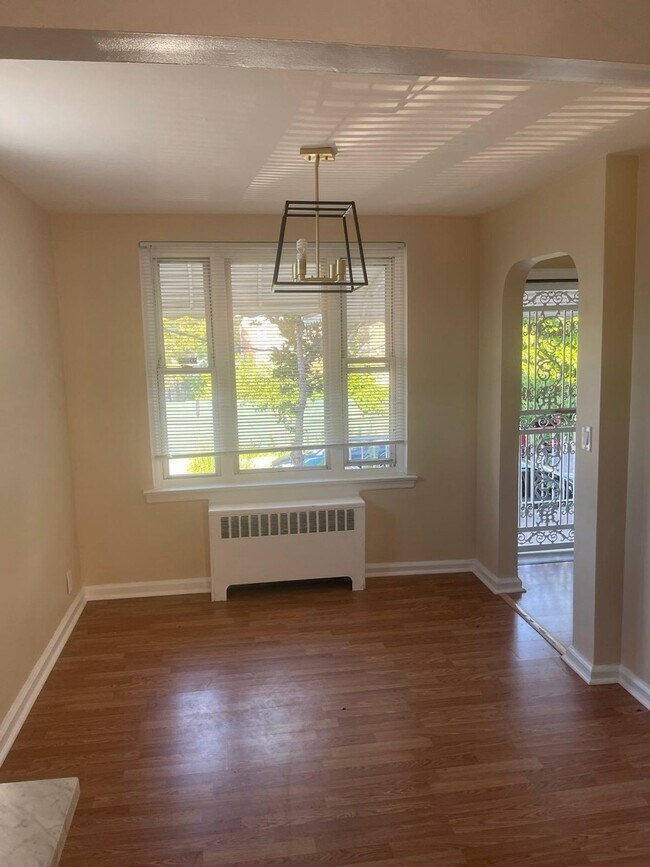 Dining Room - 2581 Young Ave