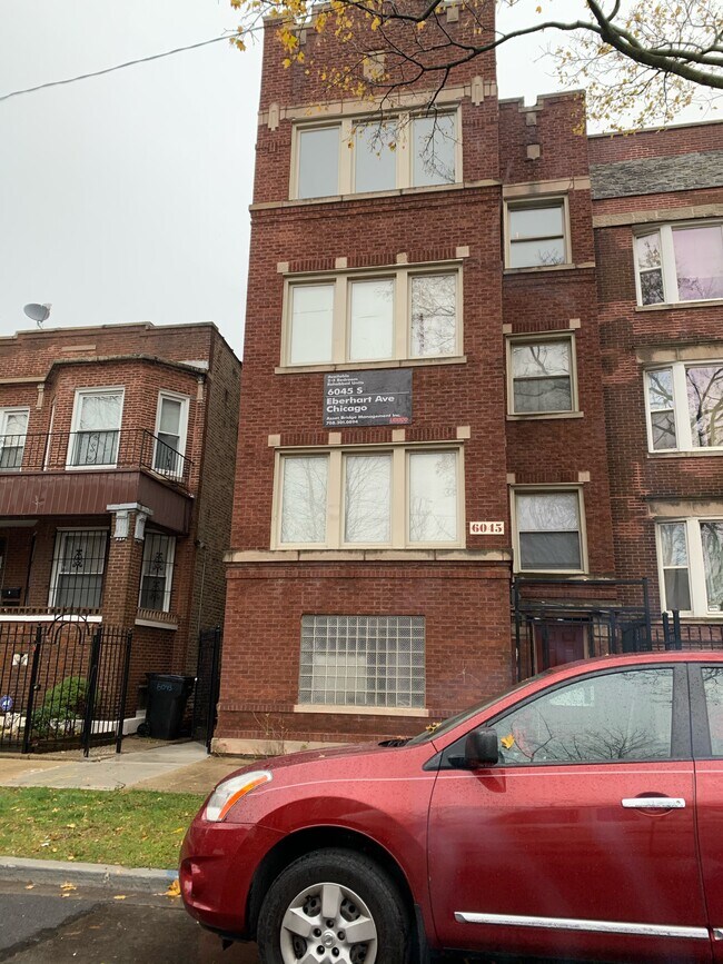 Building Photo - 6045 S Eberhart Ave