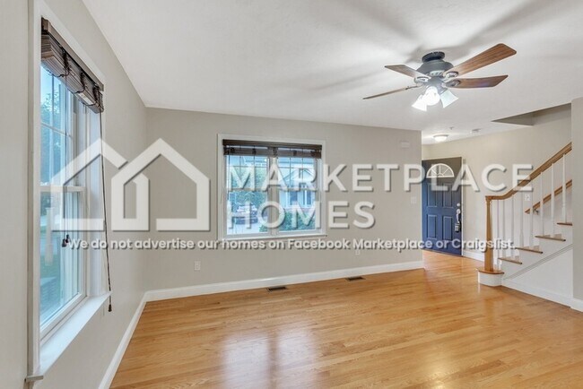 Foto del edificio - 700 Justin Dr