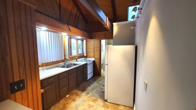 Foto del edificio - 1212 Butterfield Rd