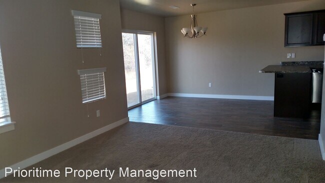 Building Photo - 3 br, 2.5 bath House - 35 N 1800 W