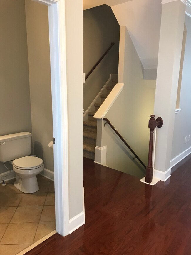 Foto del edificio - Reduced Rent/Move In Special/Lenox Village...