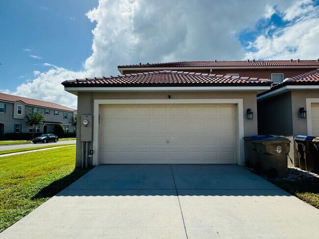Building Photo - 2923 Via Tuscany Way