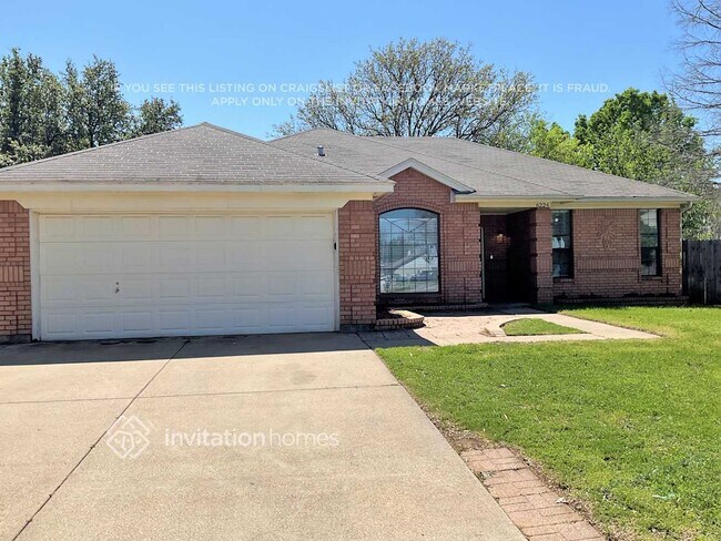 Building Photo - 6224 Vista Wood Dr