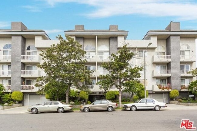 Front of Building - 10465 Eastborne Ave