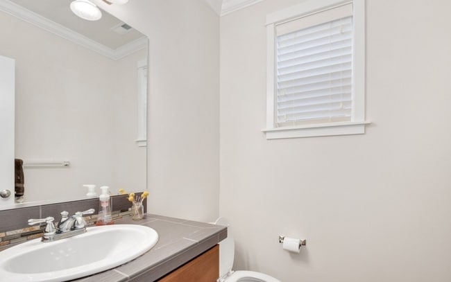 Building Photo - A spacious 4-bedroom and 3.5 bathroom home...