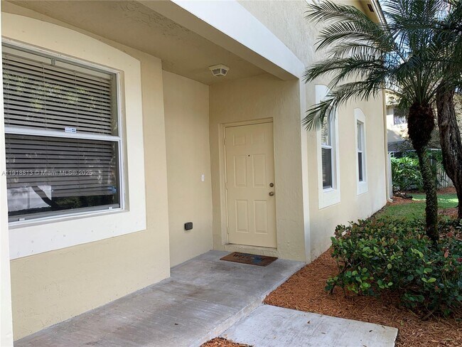 Building Photo - 2165 Pasa Verde Ln