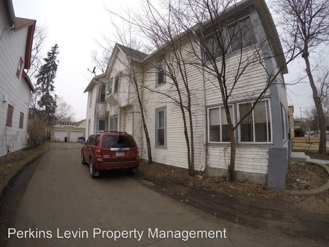 Foto del edificio - 2814 Colfax Ave S