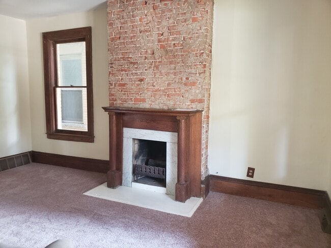 Foto del edificio - 1542 Quarrier St