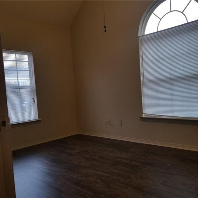 Foto del edificio - 1994 Dos Laredos Ave