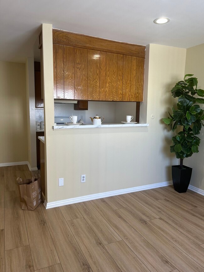 Foto del edificio - 18650 Hatteras St