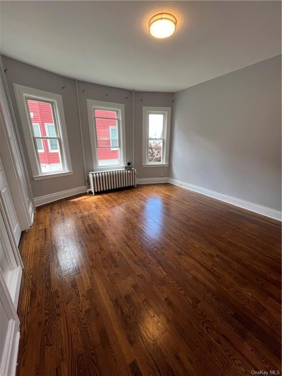 Building Photo - 402 Dyckman St