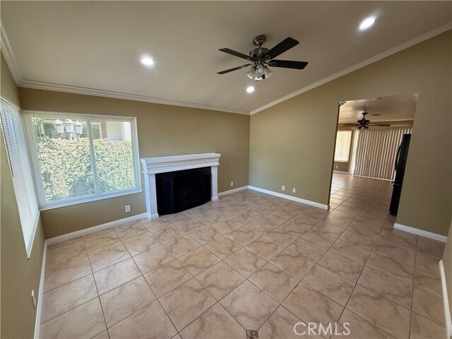Foto del edificio - 14942 Waverly Ln