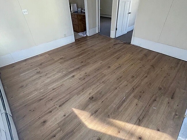 Building Photo - 8 Bagley St