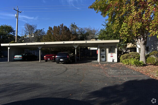 Building Photo - 3385 Mission Dr