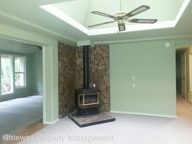 Foto del edificio - 1072 E Sunset Hill Rd