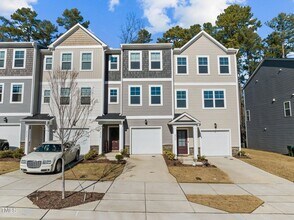 Building Photo - 2550 Laurel Valley Way