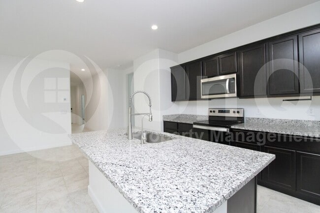 Foto del edificio - 2934 W Seaver Ave