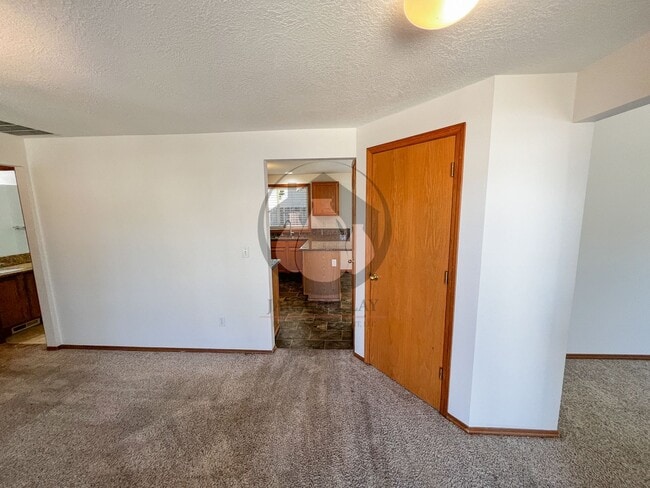 Building Photo - Single Level Home in Canby - COMING SOON